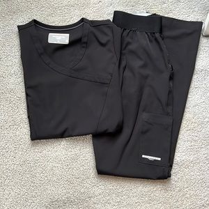 Sketchers Black Scrub Set